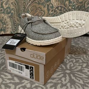NWT Hey Dude womens size 9